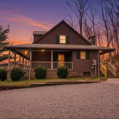 Evergreen Lodge | Sugar Grove Mountain Farmhouse with Hot Tub, Arcade Room & Mountain Views