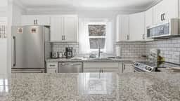 Sugar Mtn Chalet | Near Slopes + Cozy Decks