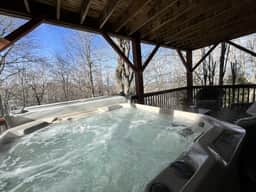 Views, Hot Tub, Pet Friendly, Firepit, Decks