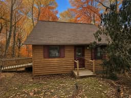 Cozy Timber Lodge - Image 4