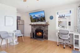 Beech Mtn Studio | Wake to Long-Range Mtn Views - Image 4