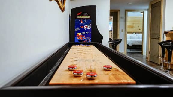 Forest-View Log Lodge w/ Hot Tub, Game Room & 2 Decks