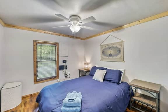 Creekside Couples Cabin | Fire Pit Near Boone