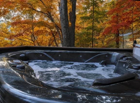 Seven Devils Chalet + Hot Tub, PS5 & Firepit - Image 2